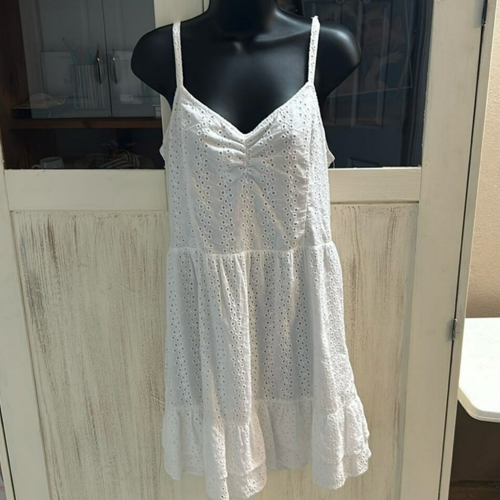 Hollister - White Eyelet Dress
